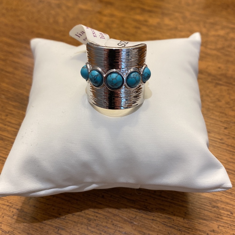 Lia Sophia Silver and turquoise statement ring. Size6